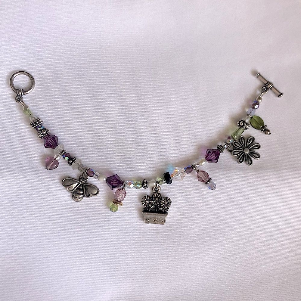 Garden Themed Beaded Bracelet ~ SMALL